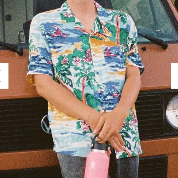 Urban outfitters Painted Paradise Rayon Short Sleeve Button-Down Shirt - Picture 4 of 16